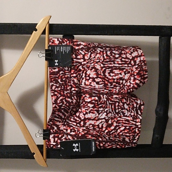 Women's Under Armour compression Mid Rise Shorty Tights Shorts NWT - Picture 2 of 9